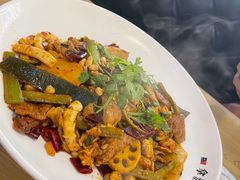 -拿渡·水煮鱼麻辣香锅(王府井奥莱·香江小镇店)