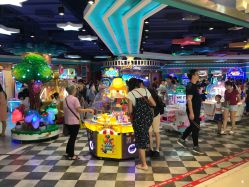 -LuckyStar幸运星家庭娱乐中心(东莞国贸店)