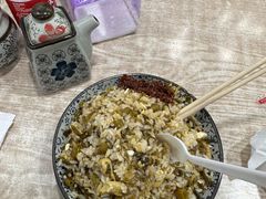 -老头爱马仕酸豇豆炒饭(丰富路店)