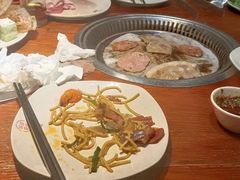 -韩大地海鲜自助烧烤城(黄兴路步行街店)