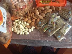 -来伊份(我格广场武宁路店)