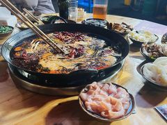 -利姐牧牛匠老火锅(兰花店)