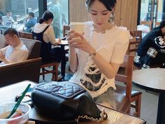 用餐区-星巴克臻选(沈阳万象城店)