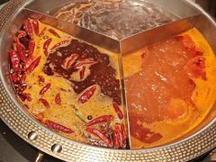 -廖掌柜·重庆鲜货火锅(上海首店)