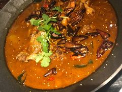 辣跳跳牛蛙-马头巷·食景园(苏州总店)