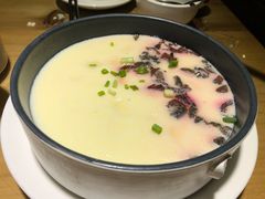 红菇炖蛋-炊烟·山房菜