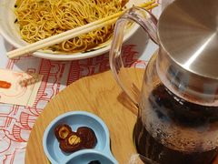 -肥肥虾庄·金牌油焖大虾(汉口城市广场店)