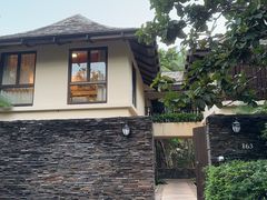 -三亚亚龙湾五号度假别墅酒店