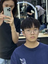 -藤野造型烫发染发