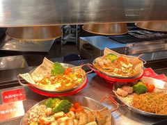 -四海一家自助餐(益田假日广场店)