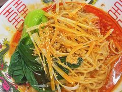 -拉面莊夢語＆中华料理八椿