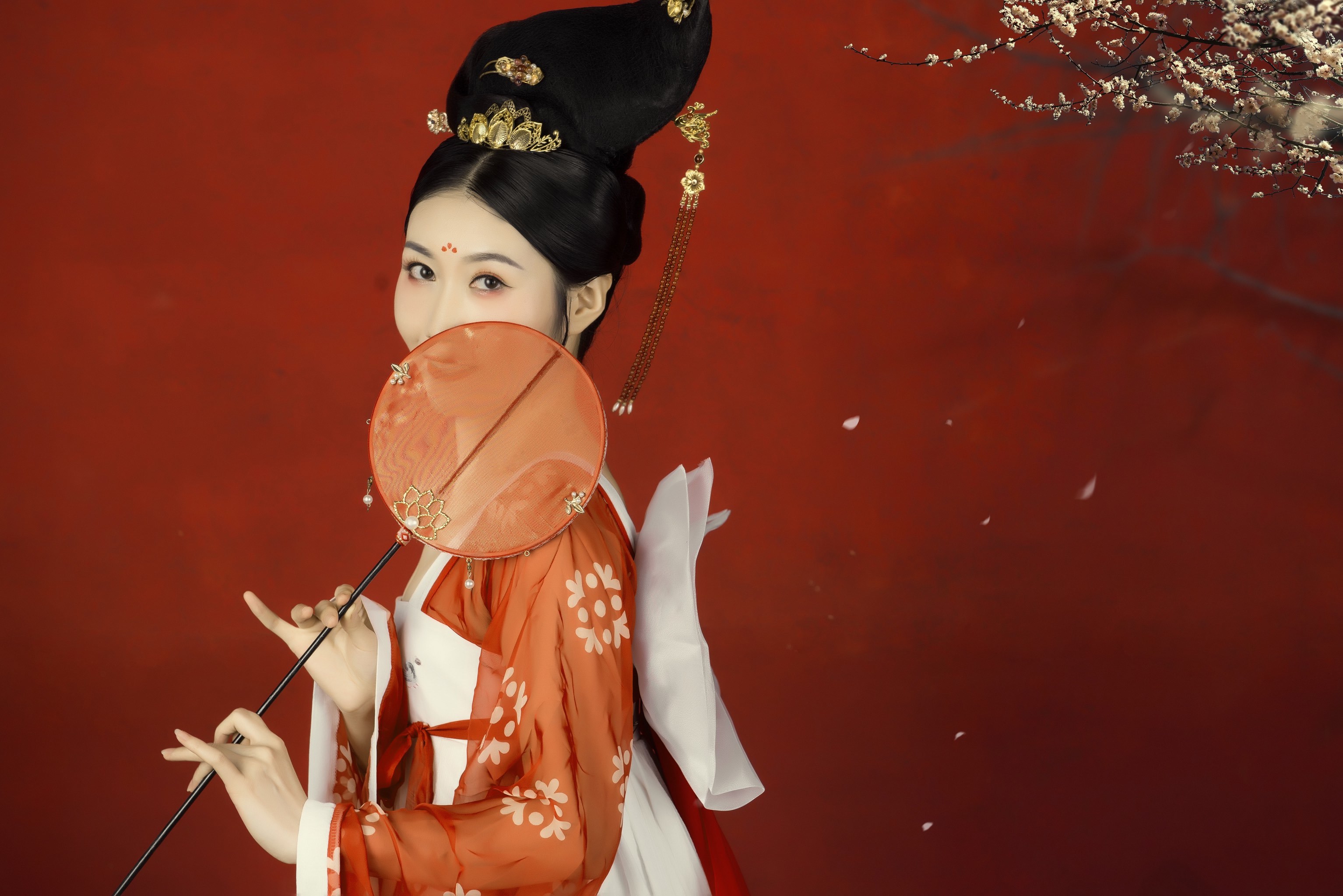 第一次拍古装,选的经常看到广告的盘子,也