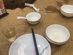 -濠轩阁特色生蚝火锅(水湾路店)