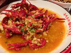 -去吃龙虾|鲜活小海鲜·鲜货烧烤(红林世界城店)