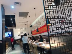 大堂-李子坝梁山鸡(北碚万达五鸡哥店)