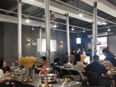 大堂-本炙炭烤·蒲烧活鳗料理店(金沙洲店)