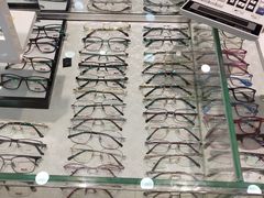 -锦泉眼视光中心(海珠广场店)