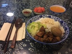 秘制红烧肉饭-蜗牛小馆醉乡民谣云南菜(惠新西里店)