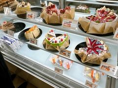 -卷们·现制生日蛋糕·蓝风车动物奶油(金源店)