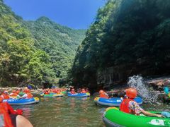 -雅鲁激流探险漂流