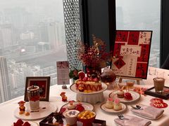 -万达文华酒店·48F云端窗景美食汇自助餐厅