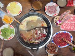 -萍姐火锅·公路夜市(武汉首店)