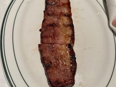 -Wolfgang’s Steakhouse 沃夫冈牛排馆(上海白玉兰广场店)