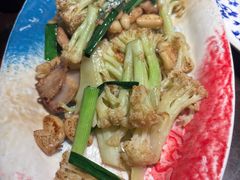 -粤·向群饭店(麓景路店)