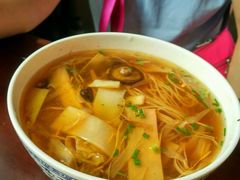 -朱鸿兴面馆(镇湖店)