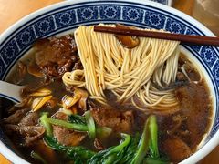 -沪西老弄堂面馆(定西路店)