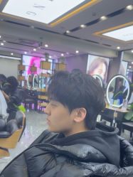 -藤野造型烫染·漂发