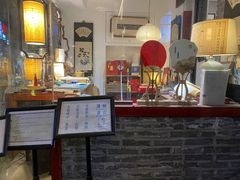 -邊城書店