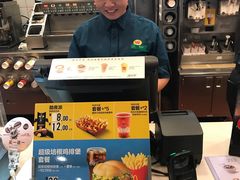 -麦当劳(中山公园龙之梦店)
