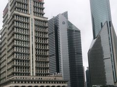 -陆家嘴空中步行连廊