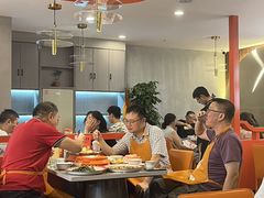 -休记光头香辣蟹干锅店(衣冠庙店)