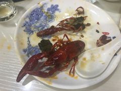 -虾弄弄海派小龙虾·牛羊蝎子火锅