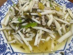 芦苇根炒肉丝-呼吸森林·生态农庄农家乐私房菜