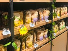 -三只松鼠(世欧广场店)