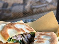 虾虎哈饼-地二手作鱼汤馄饨(上街里店)