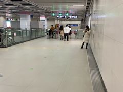 -螃蟹岬(地铁站)