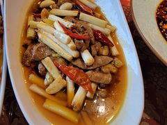 -万重锦·人文川菜馆(骡马市店)