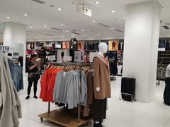 -优衣库(苏州天虹CCMall石路店)