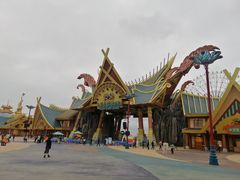 -七彩云南欢乐世界