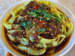 -维吾尔餐厅(宜山路店)