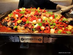 双椒味烤鱼-江边城外烤全鱼(方庄时代购物中心店)