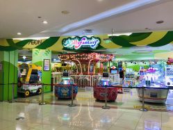 -莫莉幻想儿童乐园(绍兴金帝银泰城店)