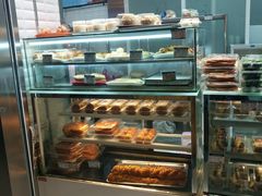 面包甜点陈列柜-白玉兰食品(甜云店)