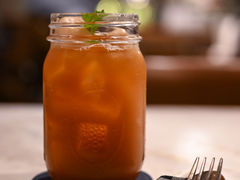 -ROAST coffee & eatery