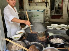 -甘记肥肠粉(马鞍北路店)