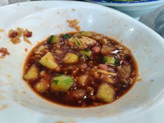 蒜泥黄瓜-三里屯土灶炖公鸡地锅鸡(江东店)